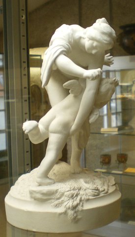Figurine de P. L. Cyfflé. La fessée.