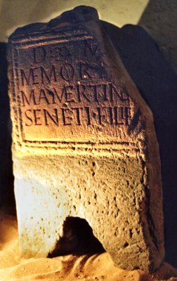Stèle de Mamertina
